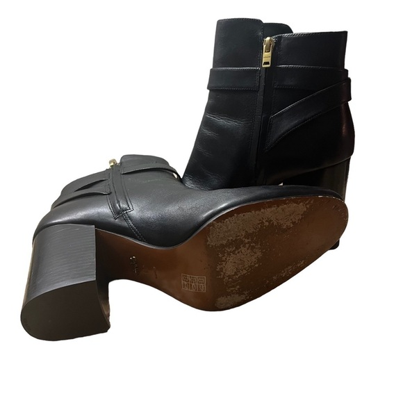 COACH Delaney Signature Buckle Bootie Heel in Classic Black Leather Size 10 - Picture 7 of 10
